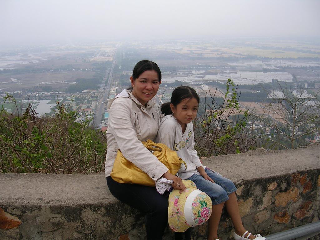 Phuong Thao Homestay Vinh Long Exterior photo